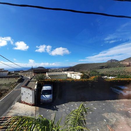 Casa Giuliana Bed & Breakfast Charco del Pino Exterior photo