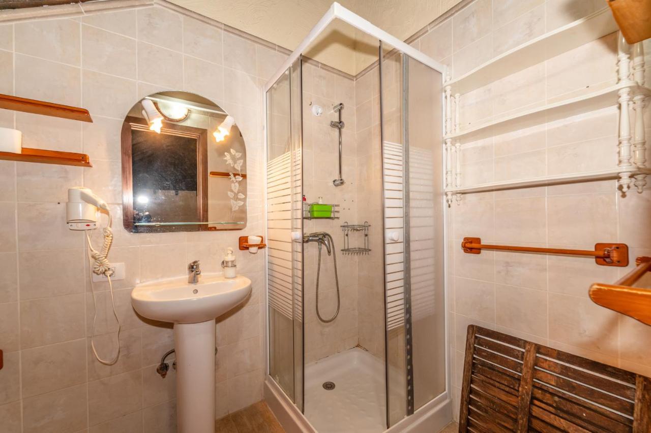 Casa Giuliana Bed & Breakfast Charco del Pino Exterior photo